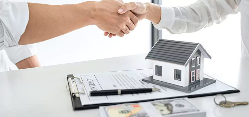 How We Determine Your Sell House Before Foreclosure Offer in Lynbrook, NY?